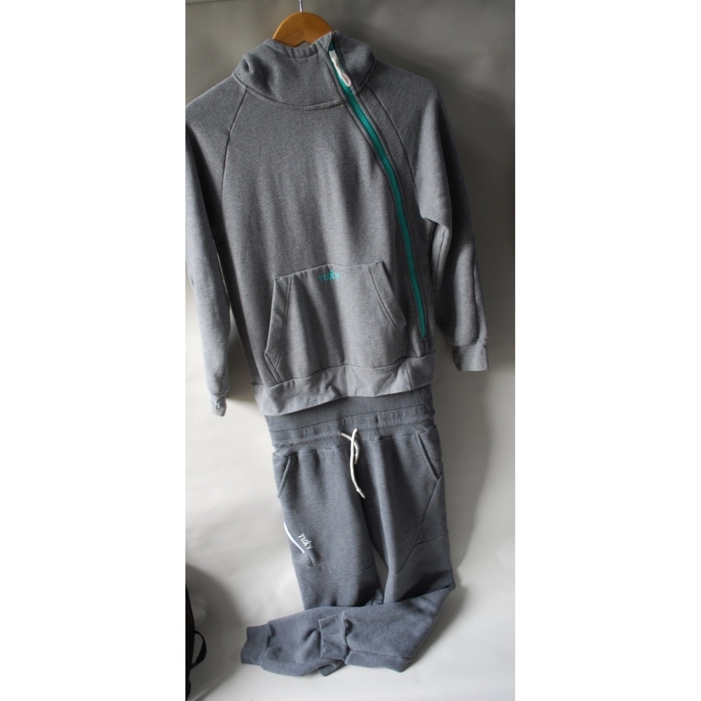 Tuxy Men's One Piece Jumpsuit Hoodie Sweatsuit Gray Dark Gray Small Used Good